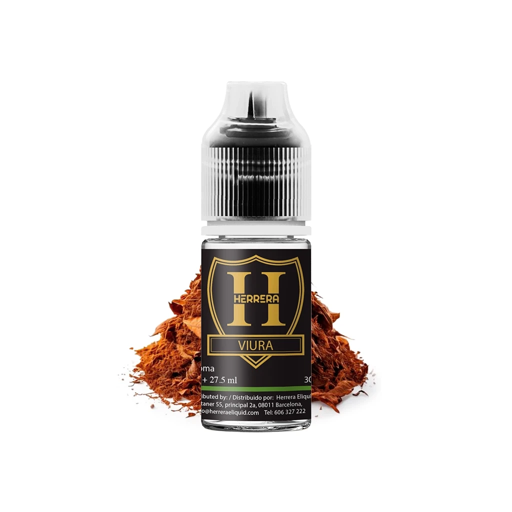 Frasco Herrera Viura con etiqueta negra y dorada y tapón transparente, delante de un montón de hebras de tabaco sobre fondo blanco.