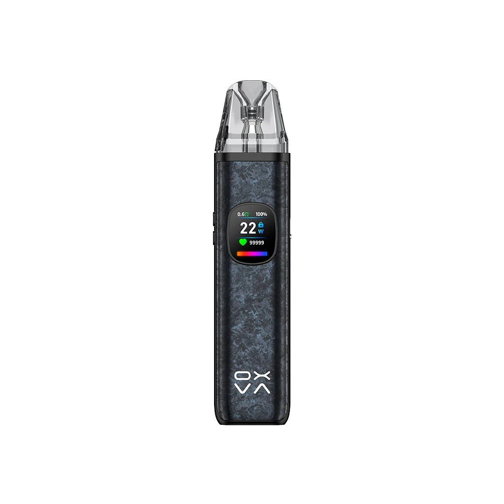 Oxva Xlim Pro 2 DNA Titanium Blue en vista frontal, con cuerpo oscuro veteado, boquilla translúcida y pantalla a color que muestra 22 W.