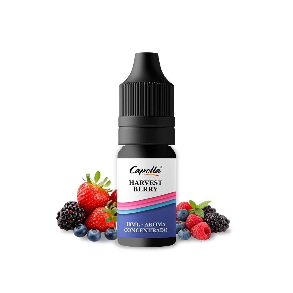 Frasco negro de aroma concentrado Capella Harvest Berry, con etiqueta de 10 ml, rodeado de fresas, moras, arándanos y frambuesas.