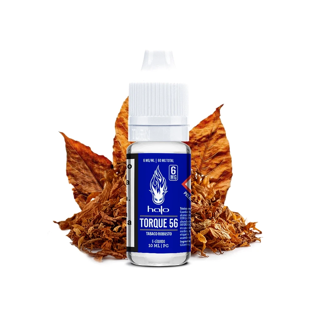 Frasco de Halo Torque56 con tapón blanco y etiqueta azul de 6 mg/ml y 10 ml, delante de hojas marrones y tabaco desmenuzado.