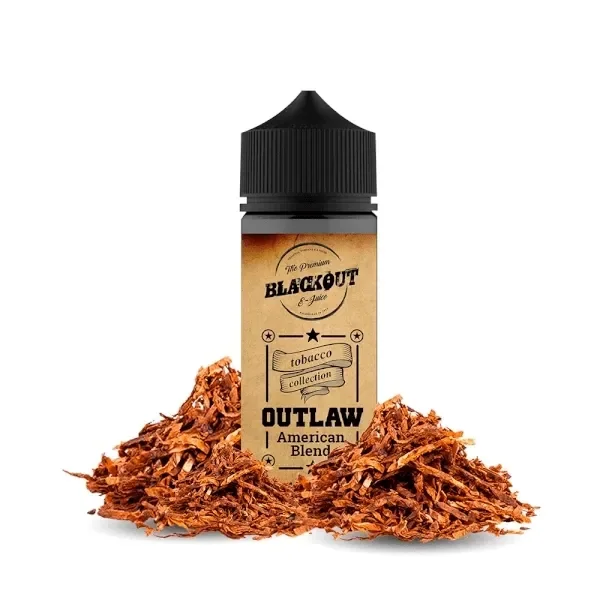 Frasco Blackout Outlaw American Blend con tapón negro y etiqueta marrón, rodeado de hojas de tabaco picadas sobre fondo blanco.