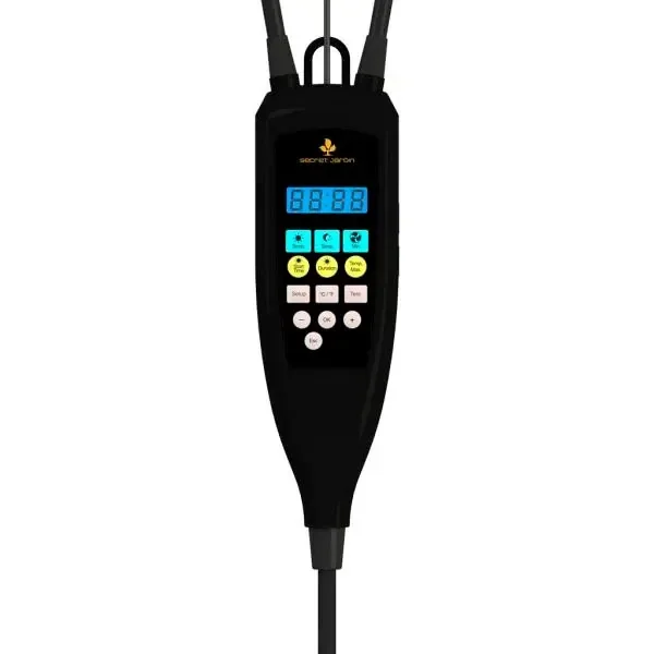 Controlador Nano Grow negro y alargado, con pantalla azul, botones de colores y cables en los extremos, sobre fondo blanco.