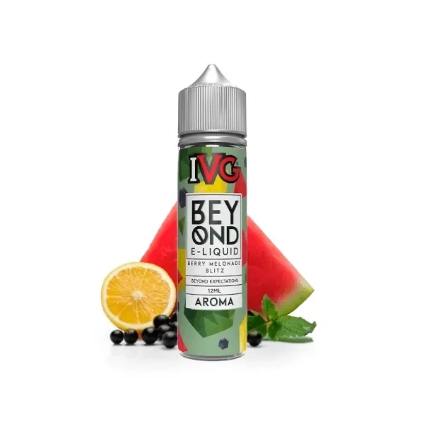 Frasco Beyond Berry Melonade Blitz de 12 ml con tapón gris, ante una rodaja de sandía, medio limón, bayas oscuras y hojas verdes.