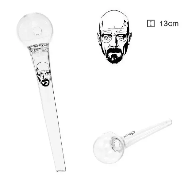 Pipa de cristal Heisenberg transparente, con cazoleta esférica y retrato negro en el tubo, mostrada desde distintos ángulos.