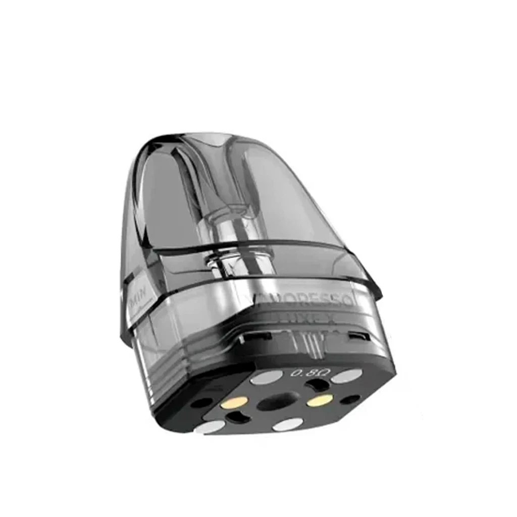 Pod de repuesto Vaporesso Luxe X translúcido gris, inclinado para mostrar la boquilla, la base y los contactos metálicos. Pod de repuesto Vaporesso Luxe X translúcido gris, inclinado para mostrar la boquilla, la base y los contactos metálicos.