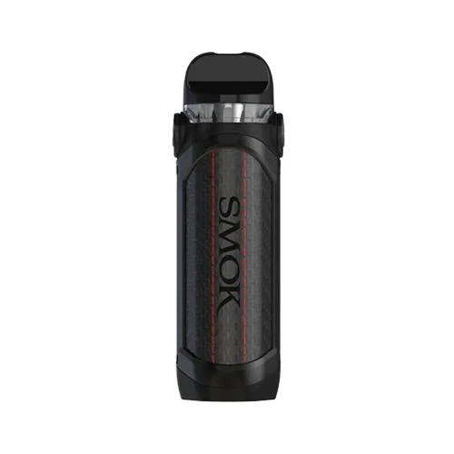 Kit de vapeo Smok IPX80 visto de frente, con cuerpo negro, panel gris con líneas rojas y boquilla negra en la parte superior.