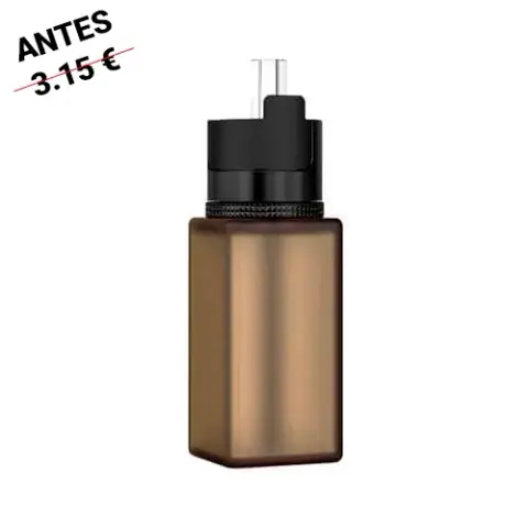 Botella squonk Vandy Vape Requiem BF de cuerpo rectangular marrón translúcido, con tapón negro y tubo transparente sobre fondo blanco.
