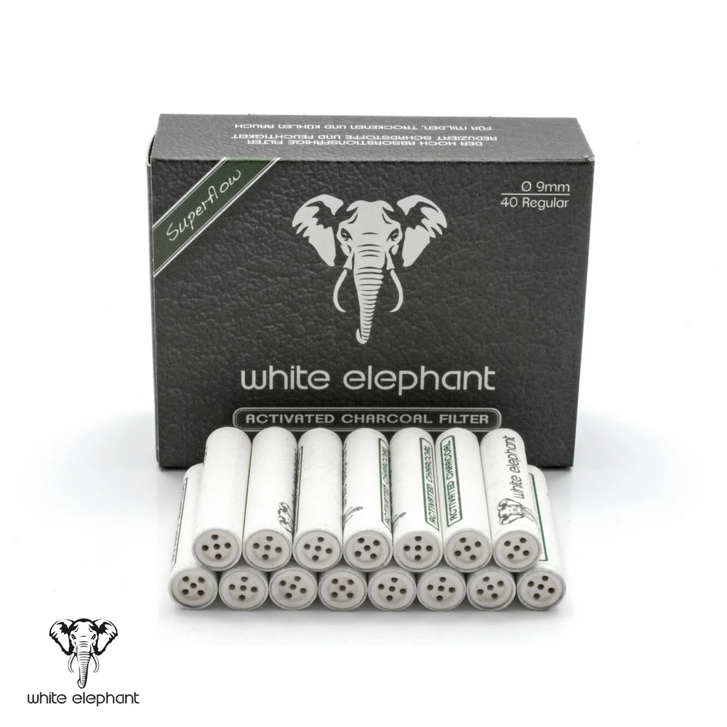 Caja White Elephant rotulada con 9 mm y 40 Regular, junto a varias unidades de filtros blancos con extremos perforados.