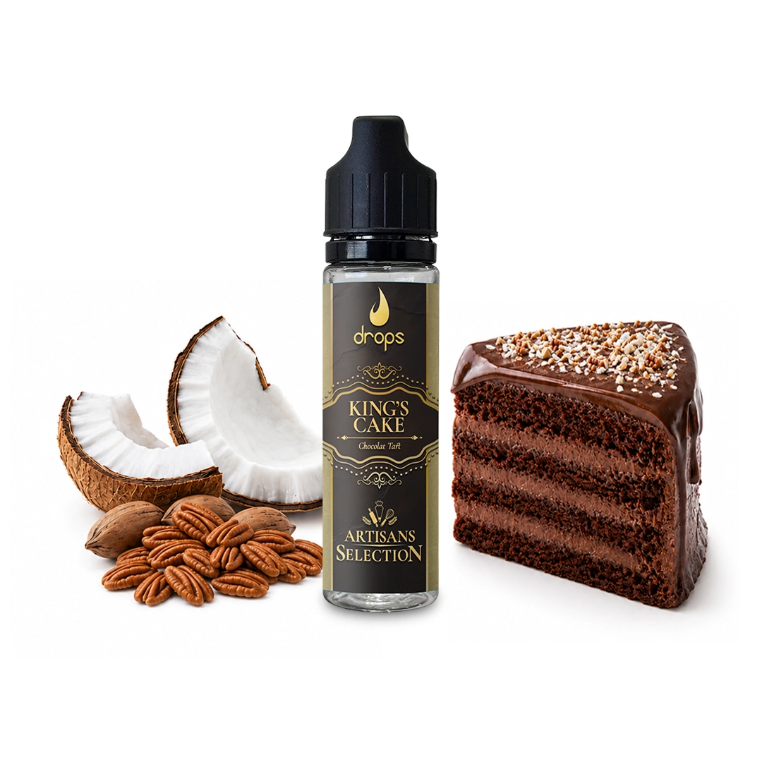 Frasco Drops King's Cake con tapón negro, junto a trozos de coco, nueces pecanas y una porción de tarta de chocolate sobre fondo blanco.