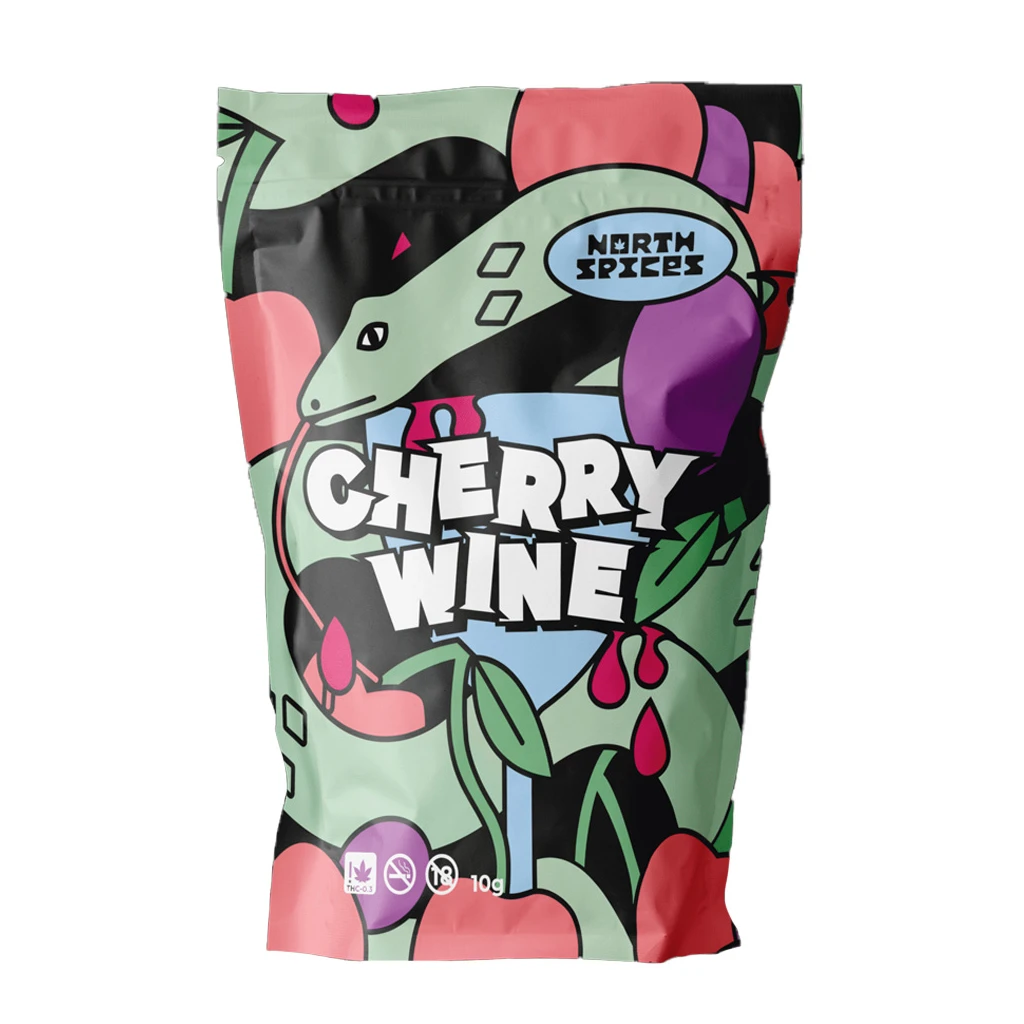 Bolsa de North Spices Cherry Wine con dibujos de cerezas y una serpiente verde, letras blancas y la indicación de 10 g sobre fondo blanco.