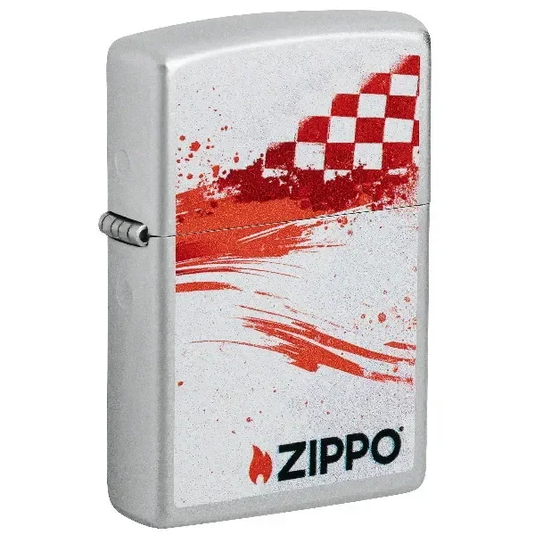 Encendedor Zippo cerrado, de acabado plateado, con cuadros y trazos rojos, logotipo negro y llama roja en la parte inferior.