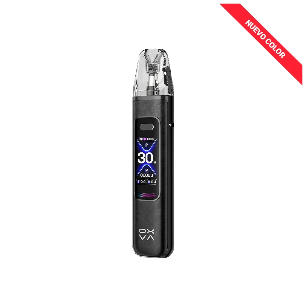 Oxva Xlim Pro 3 negro con cartucho transparente, botón frontal y pantalla a color que muestra 30 W, sobre fondo blanco.