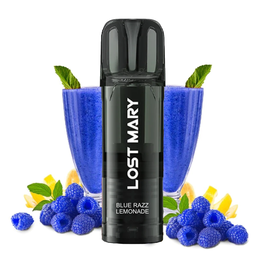 Pod negro Lost Mary rotulado «Blue Razz Lemonade», delante de vasos con bebida azul, frambuesas azules, trozos de limón y hojas verdes.