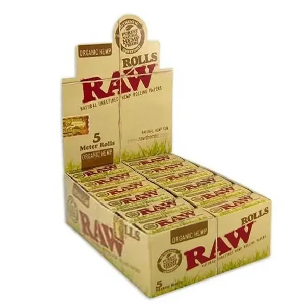 Expositor de papel RAW Organic Rolls con varias cajas beige, logotipo rojo y la indicación de rollos de 5 metros.