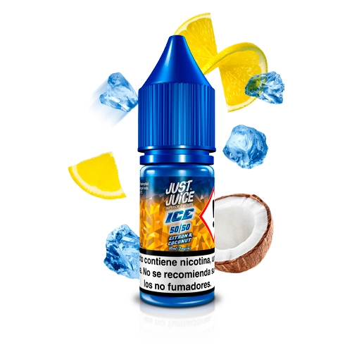 Frasco azul de Just Juice Ice Citron Coconut 50/50, rodeado de gajos de limón, medio coco y cubitos de hielo sobre fondo blanco.