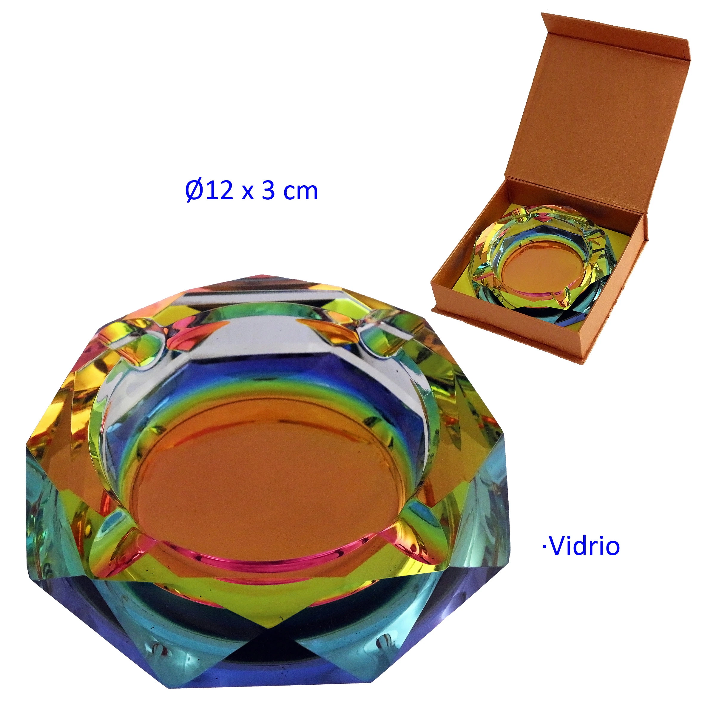 Cenicero de cristal multicolor con contorno facetado y muescas en el borde, junto a otra vista dentro de una caja abierta.