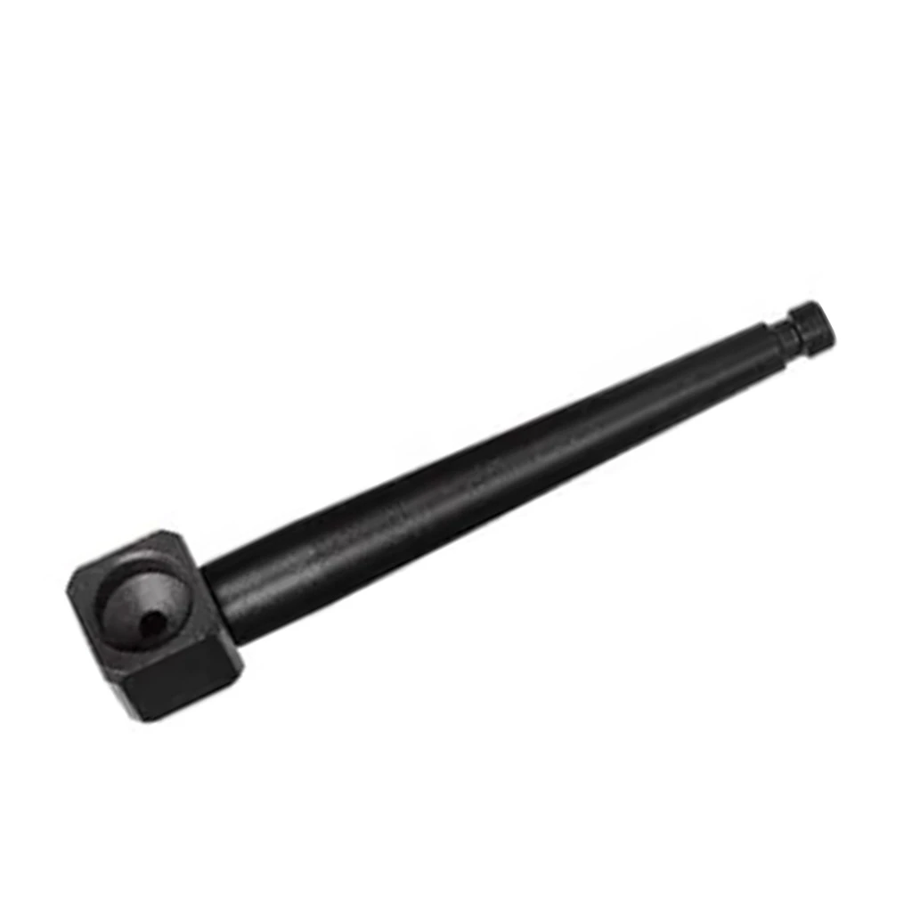 Pipa Metal Roller Cones negra en diagonal sobre fondo blanco, con tubo largo y cazoleta de base cuadrada con abertura circular.