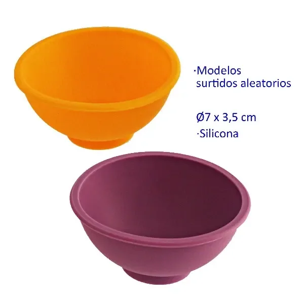 Cuencos de silicona en naranja y morado, con borde redondeado y pequeña base circular, mostrados en perspectiva sobre fondo blanco.