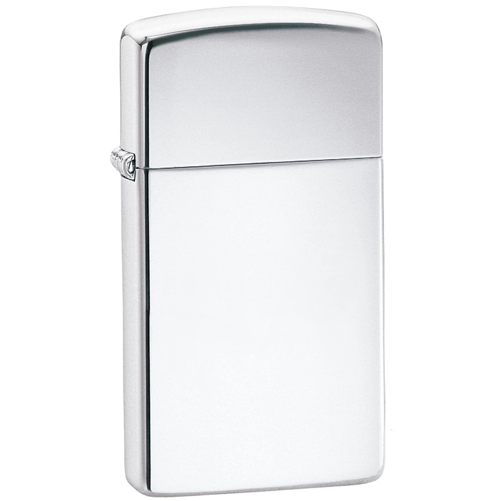 Encendedor Zippo 1610 cerrado, de acabado cromado brillante y superficie lisa, visto ligeramente de lado sobre fondo blanco.