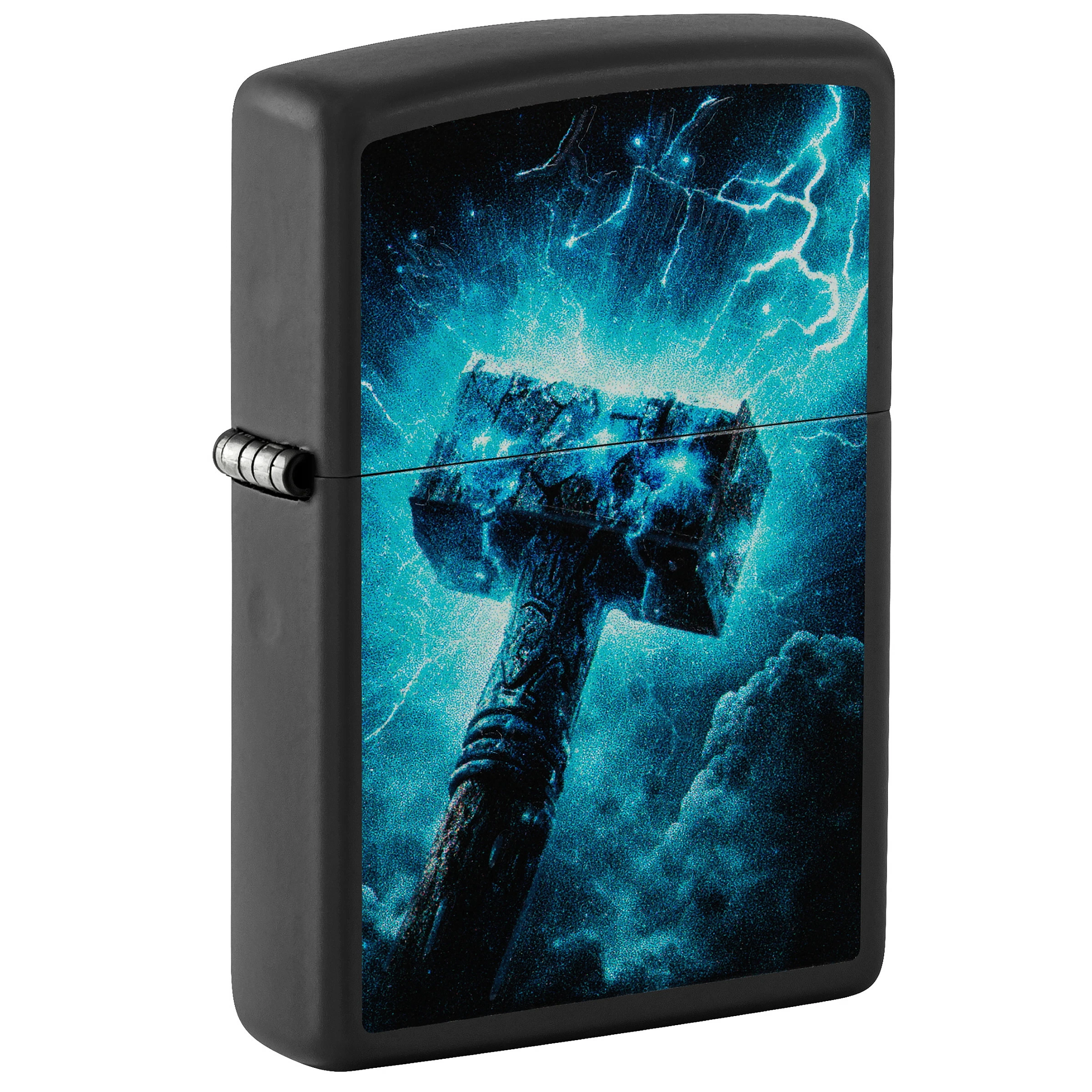 Mechero Zippo negro cerrado, visto en perspectiva, con un diseño del martillo de Thor rodeado de rayos azules.
