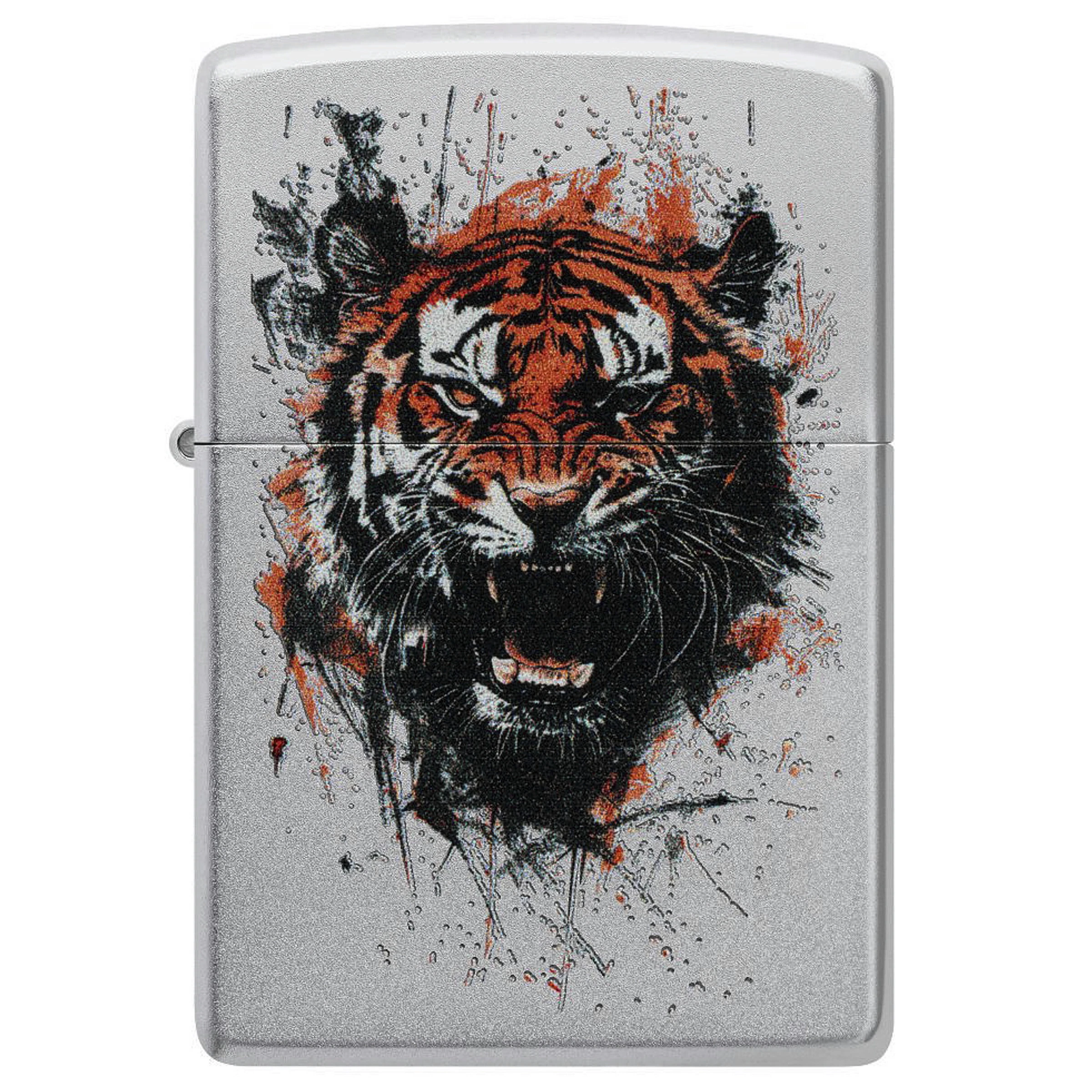 Encendedor Zippo cerrado de acabado plateado, con una cabeza de tigre rugiendo en naranja, negro y blanco sobre salpicaduras.