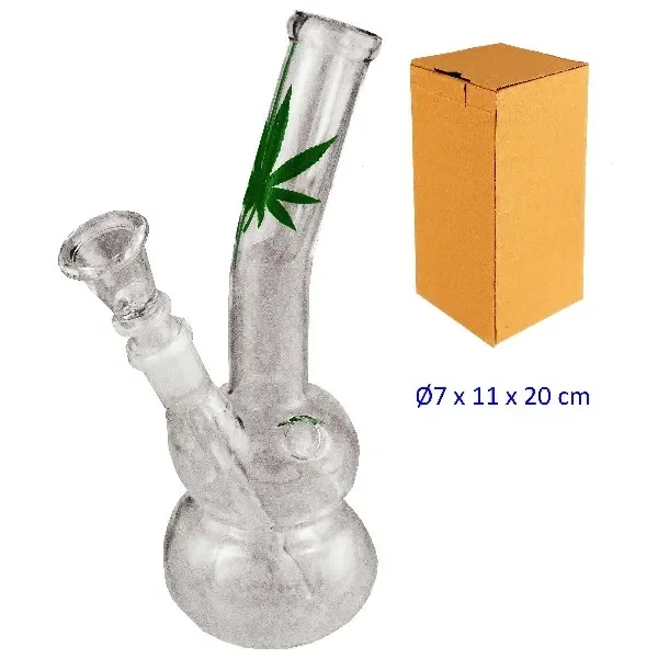 Bong de cristal esmerilado con cuello curvado, hoja verde decorativa y cazoleta lateral, junto a una caja sobre fondo blanco.