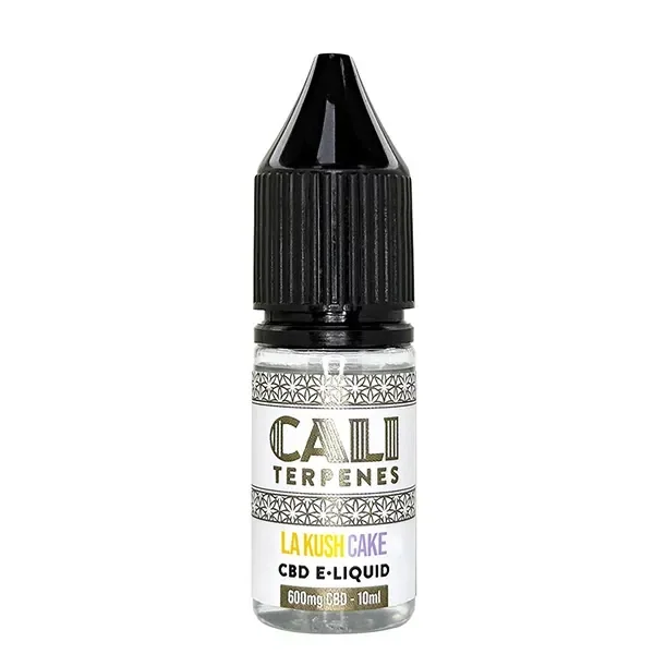 Frasco de e-liquid LA Kush Cake de Cali Terpenes con tapón negro y etiqueta que indica CBD, 600 mg y 10 ml.