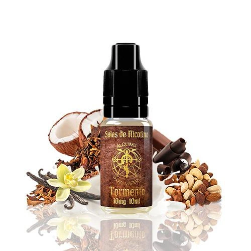 Frasco Tormento de Alquimia para Vapers, con etiqueta de sales de nicotina de 10 mg, rodeado de coco, vainilla y frutos secos.