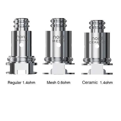 Comparación de resistencias Smok Nord: Regular de 1,4 ohmios, Mesh de 0,6 ohmios y Ceramic de 1,4 ohmios, sobre fondo blanco.