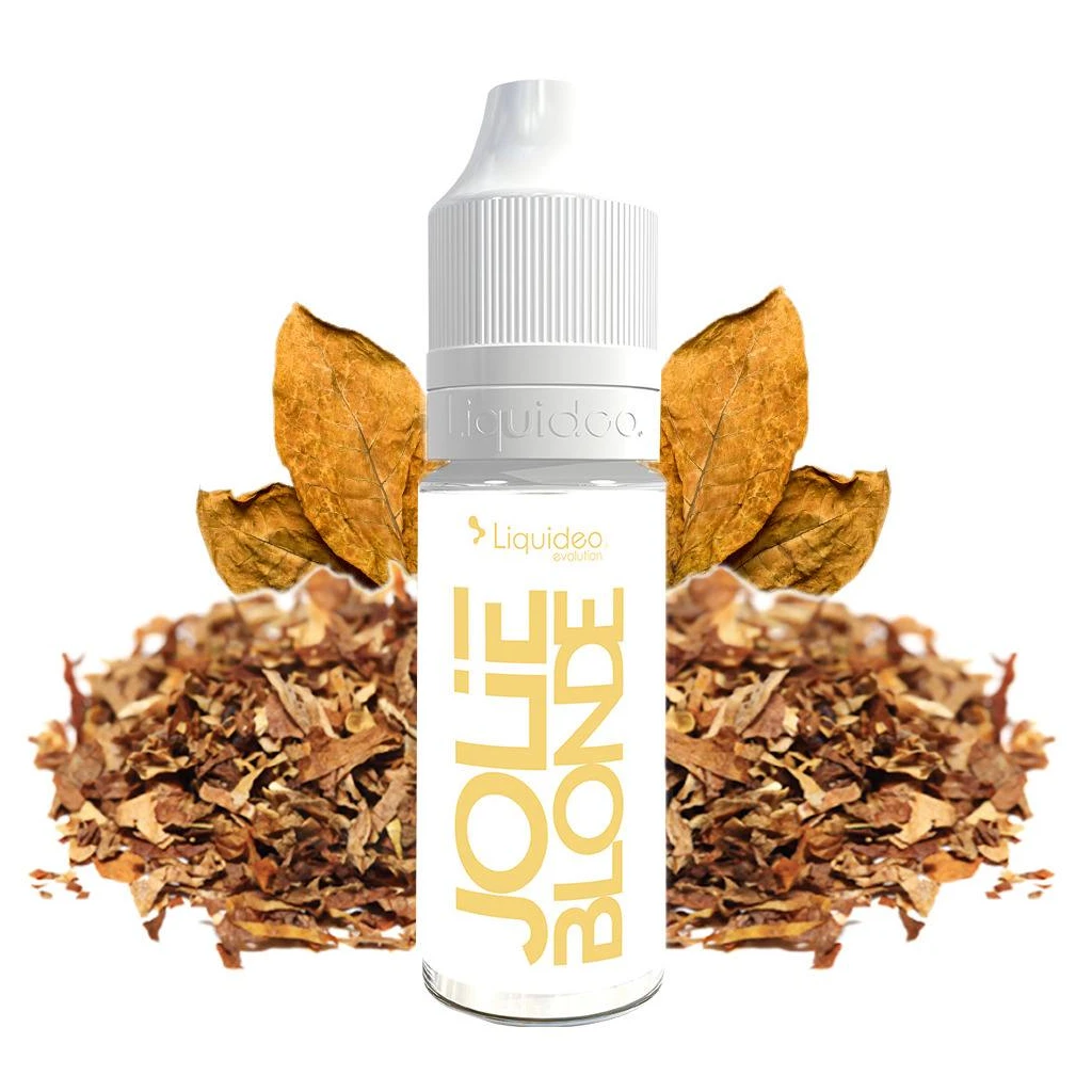 Frasco de Jolie Blonde Evolution Liquideo con tapón blanco y letras amarillas, ante hojas secas y tabaco picado.