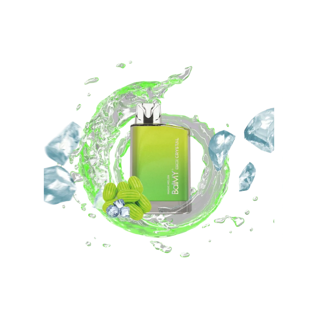 Vapeador Balmy GO Crystal verde con boquilla plateada, rodeado de una salpicadura verde, hielo y motivos de melón sobre fondo negro.