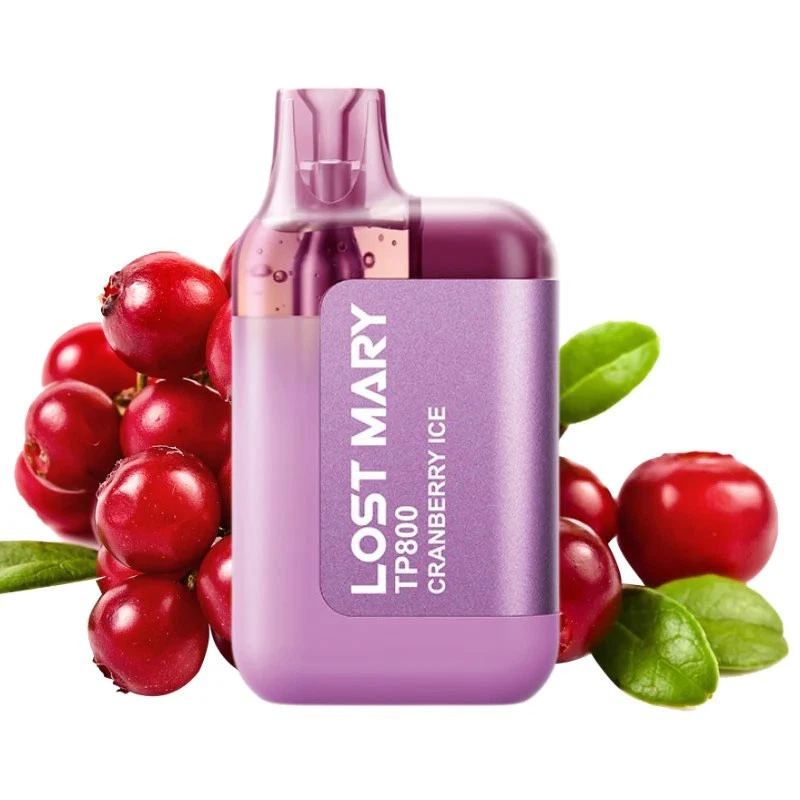 Vapeador Lost Mary TP800 Cranberry Ice morado, con boquilla translúcida, rodeado de arándanos rojos y hojas verdes sobre fondo blanco.