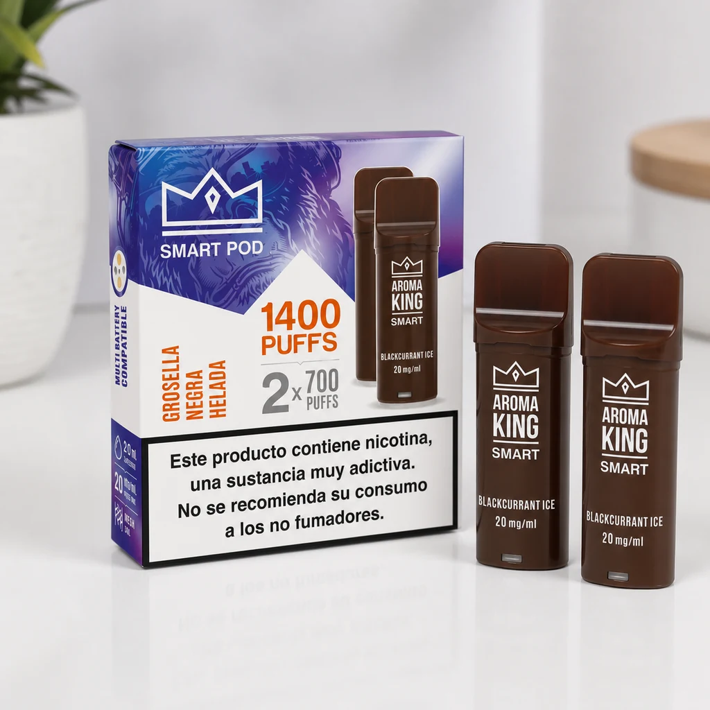 Pods marrones Aroma King Smart Blackcurrant Ice junto a su caja, con indicación de 20 mg/ml y advertencia sobre nicotina.