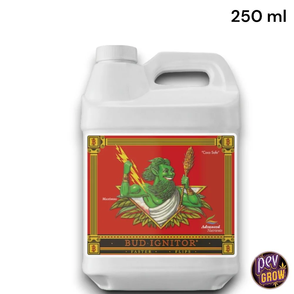 Envase blanco de Bud Ignitor de Advanced Nutrients con asa, tapón y etiqueta roja ilustrada; texto «250 ml» en la esquina superior.