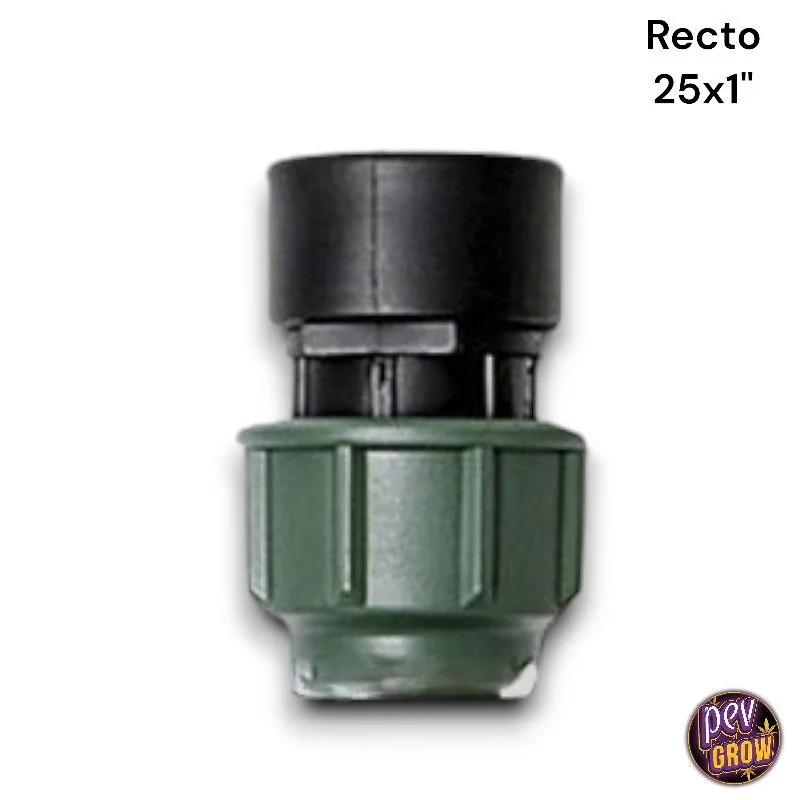Accesorio recto de drenaje para mesas de cultivo, con cuerpo negro y tuerca verde estriada sobre fondo blanco. Accesorio recto de drenaje para mesas de cultivo, con cuerpo negro y tuerca verde estriada sobre fondo blanco.