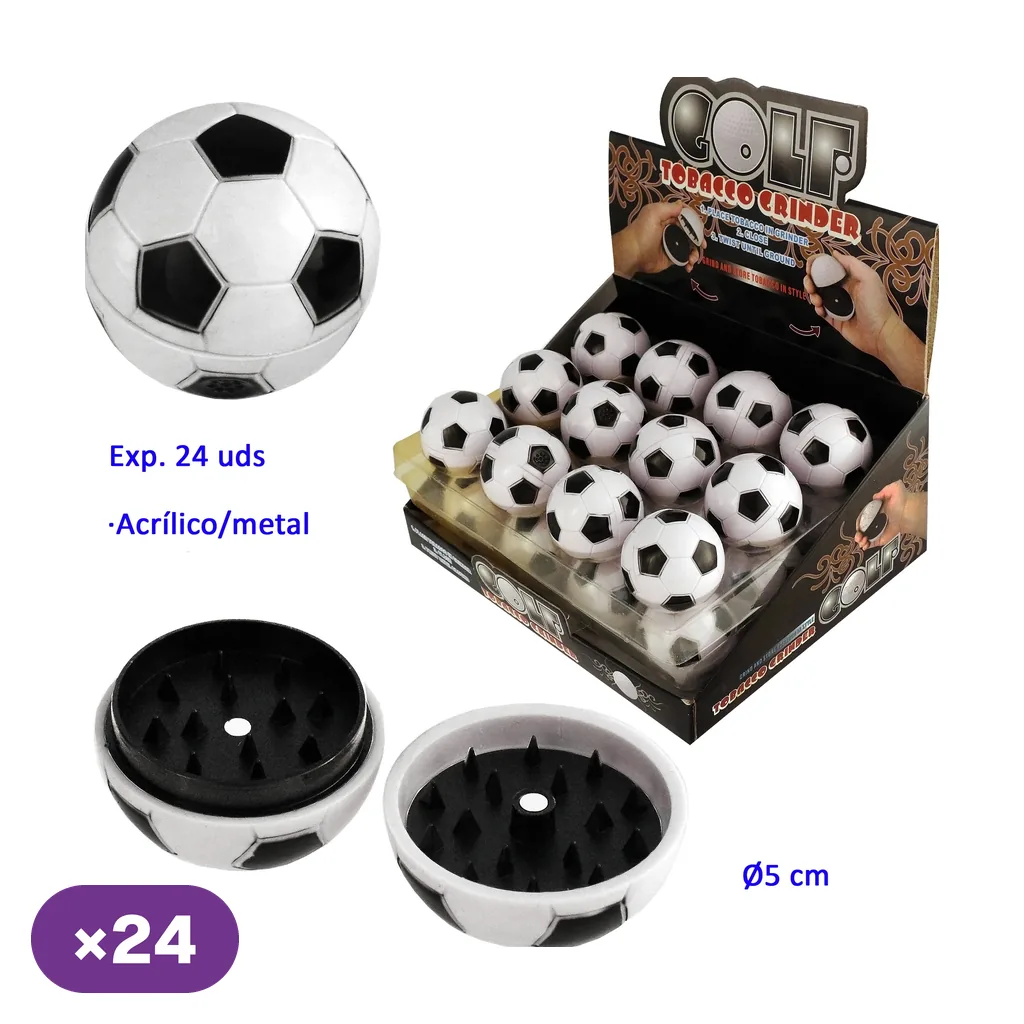 Grinder con forma de balón de fútbol blanco y negro, de 5 cm, mostrado cerrado, abierto en dos partes y en una caja expositora con varias unidades.