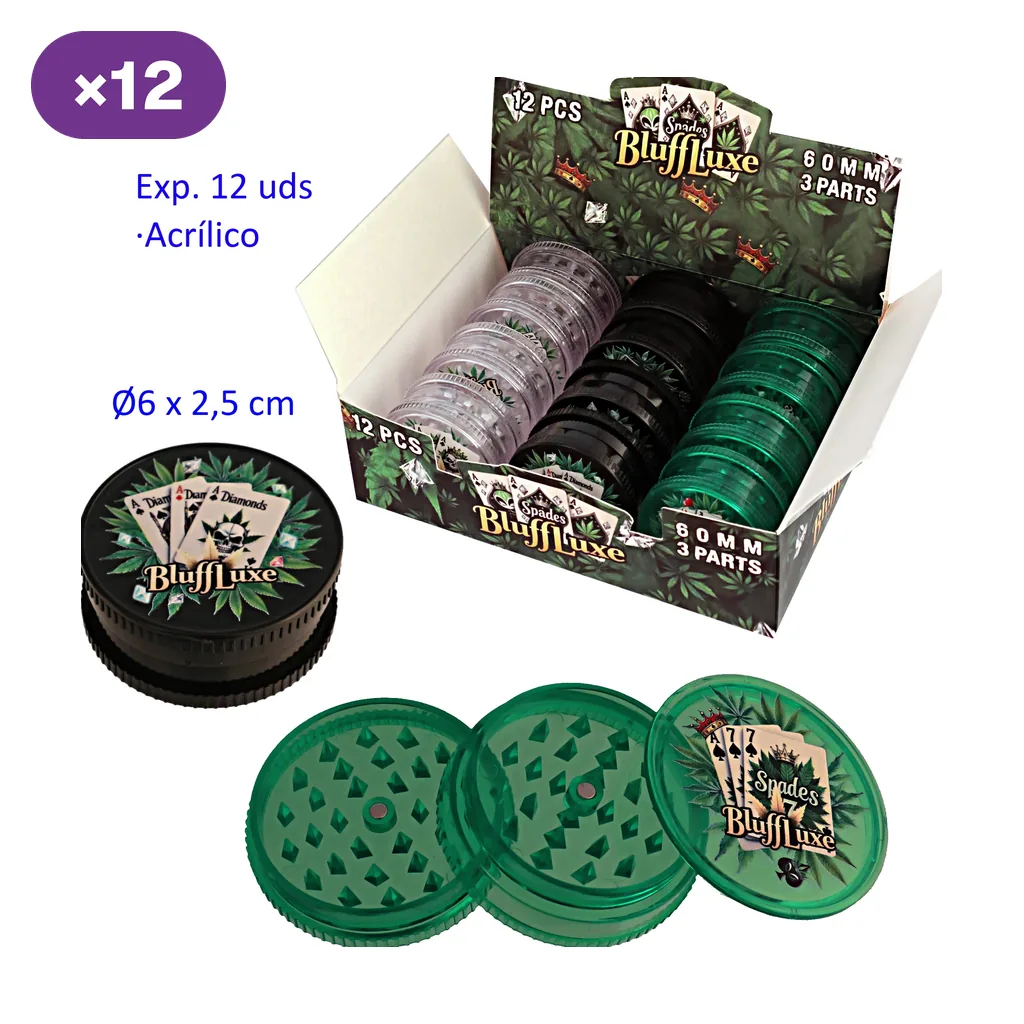 Grinders Bluff Luxe transparentes, negros y verdes en expositor, con un modelo verde abierto; diámetro de 6 cm y altura de 2,5 cm.
