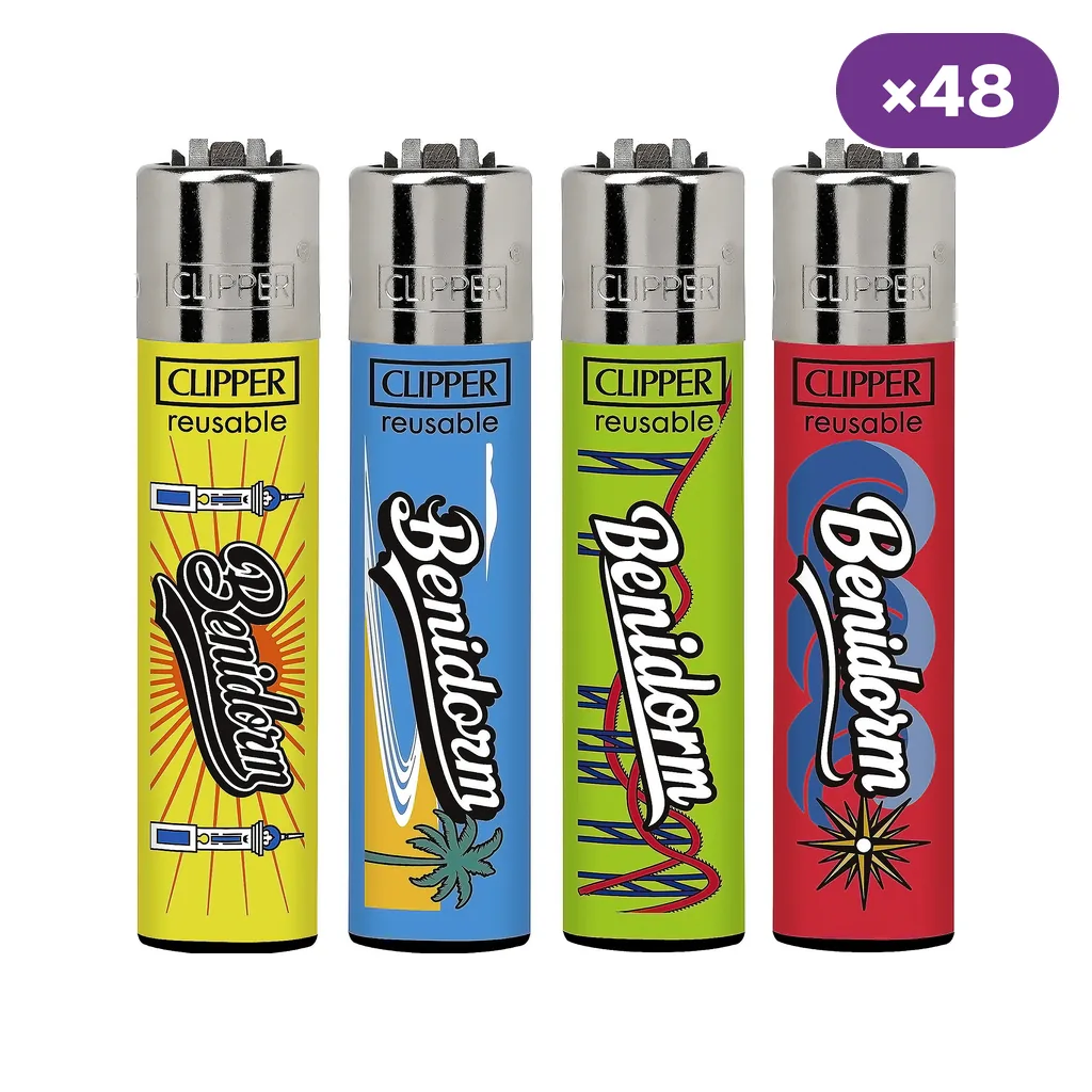 Encendedores Clipper Benidorm con distintos diseños en amarillo, azul, verde y rojo, cabezales plateados y distintivo de 48 unidades.