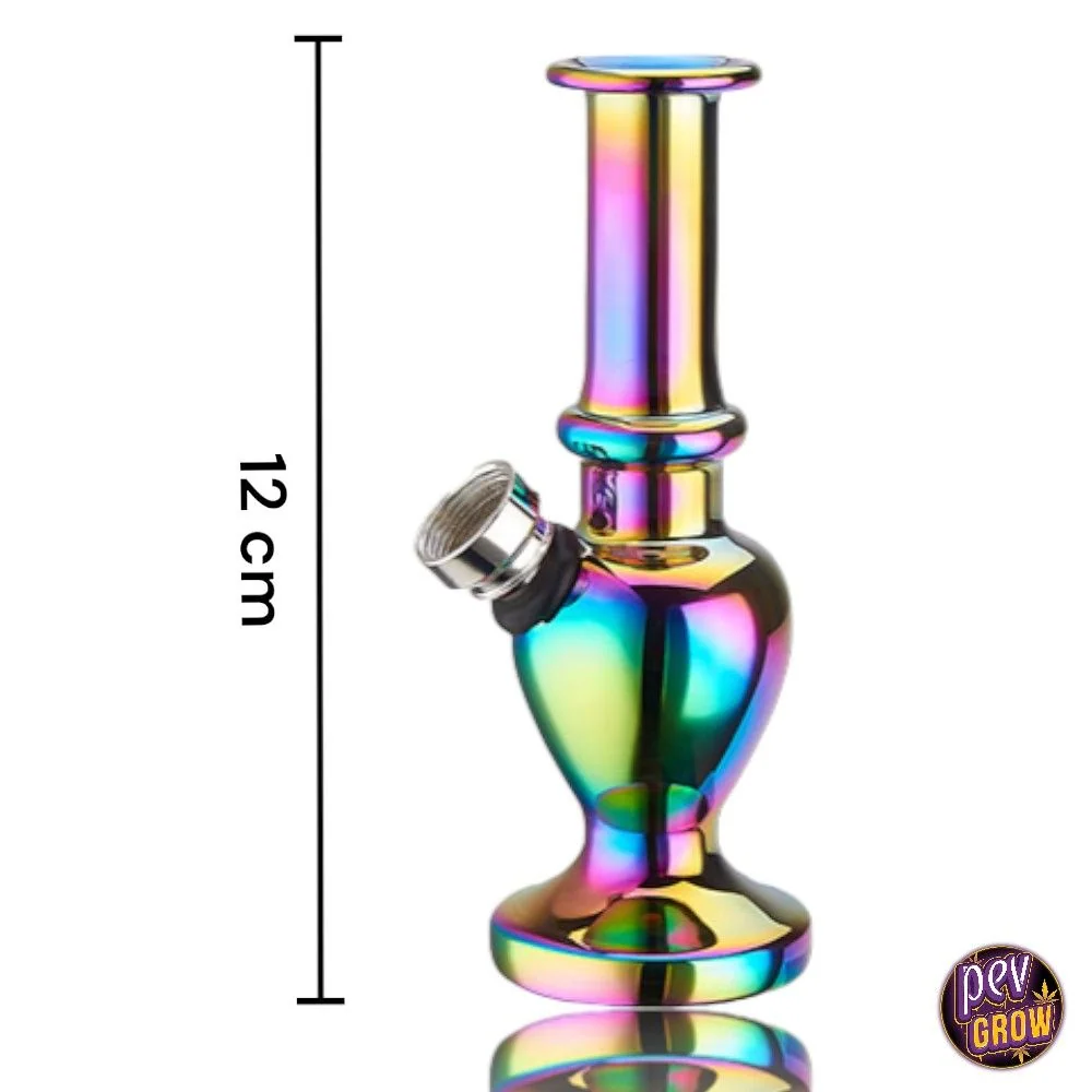 Bong de cristal Arcoíris de 12 cm, con cuello recto, cuerpo abombado, base circular y cazoleta lateral sobre fondo blanco.