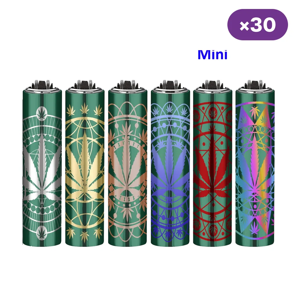 Selección de encendedores Mini Clipper Cannabi Soul verdes con hojas y motivos geométricos de distintos colores; rótulo «×30».