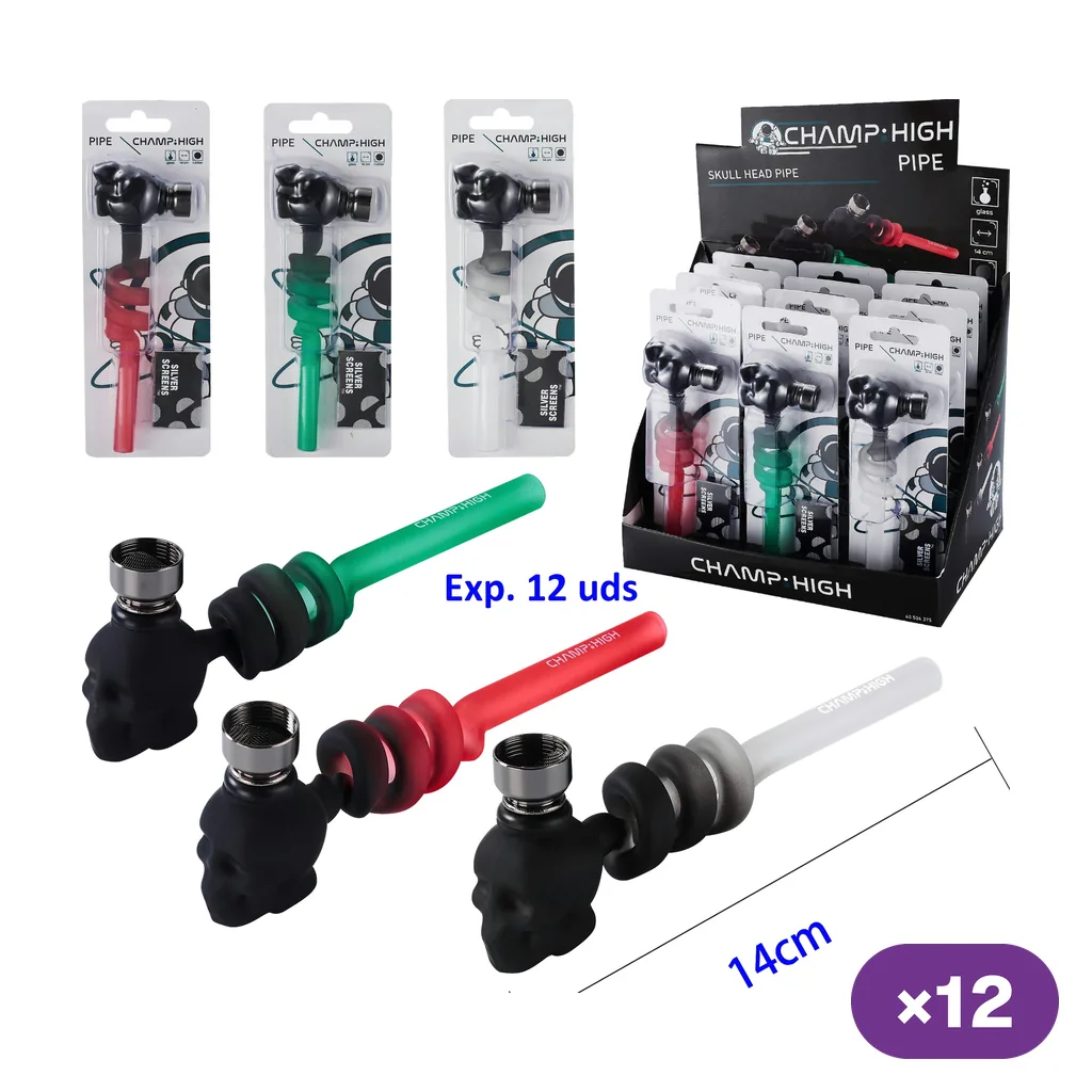 Selección de pipas Champ High Skull con cazoleta negra en forma de calavera y tubos rojos, verdes o blancos, junto a envases y expositor.