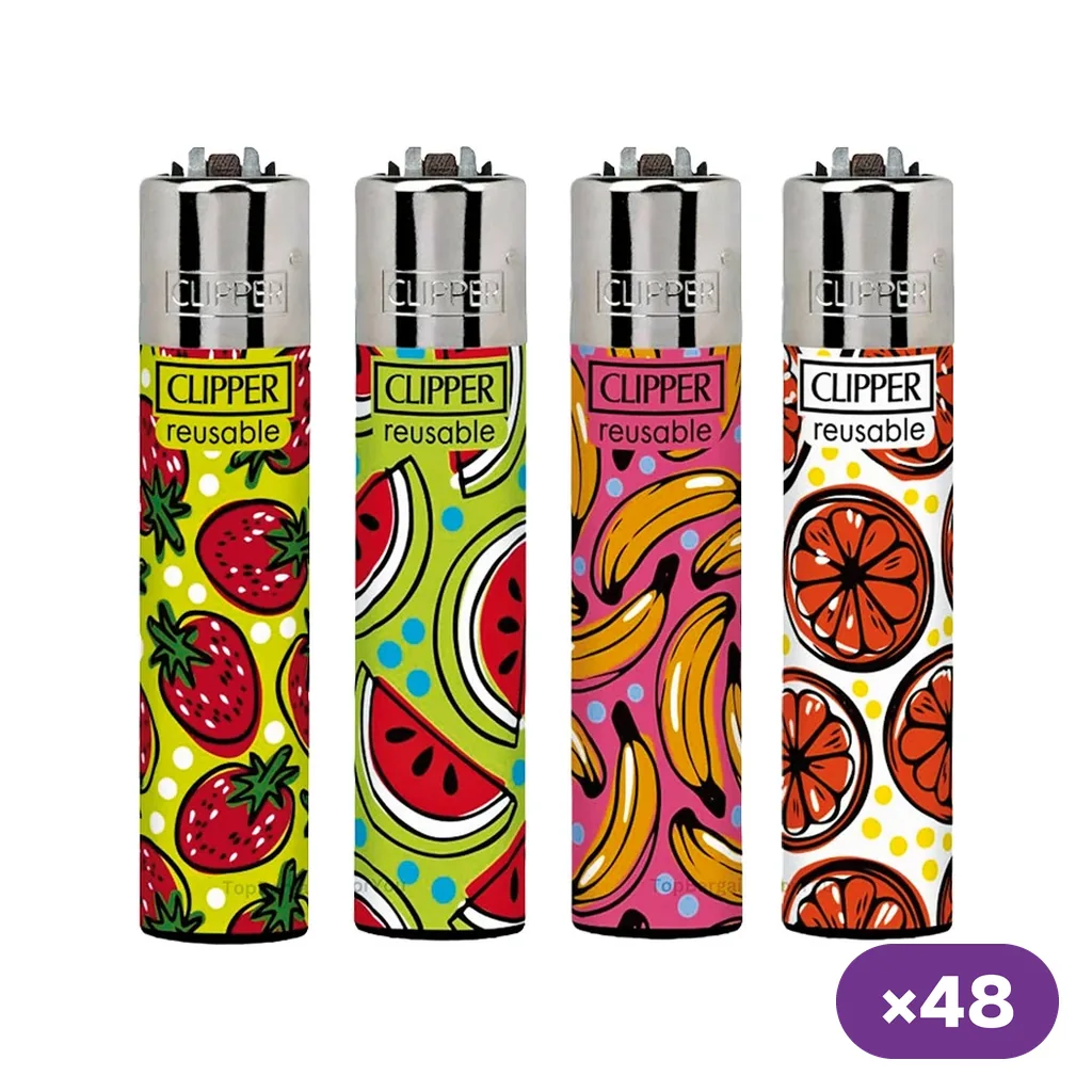 Encendedores Clipper Fruity Summer con diseños de fresas, sandías, plátanos y cítricos, cuerpo multicolor y cabezal plateado.