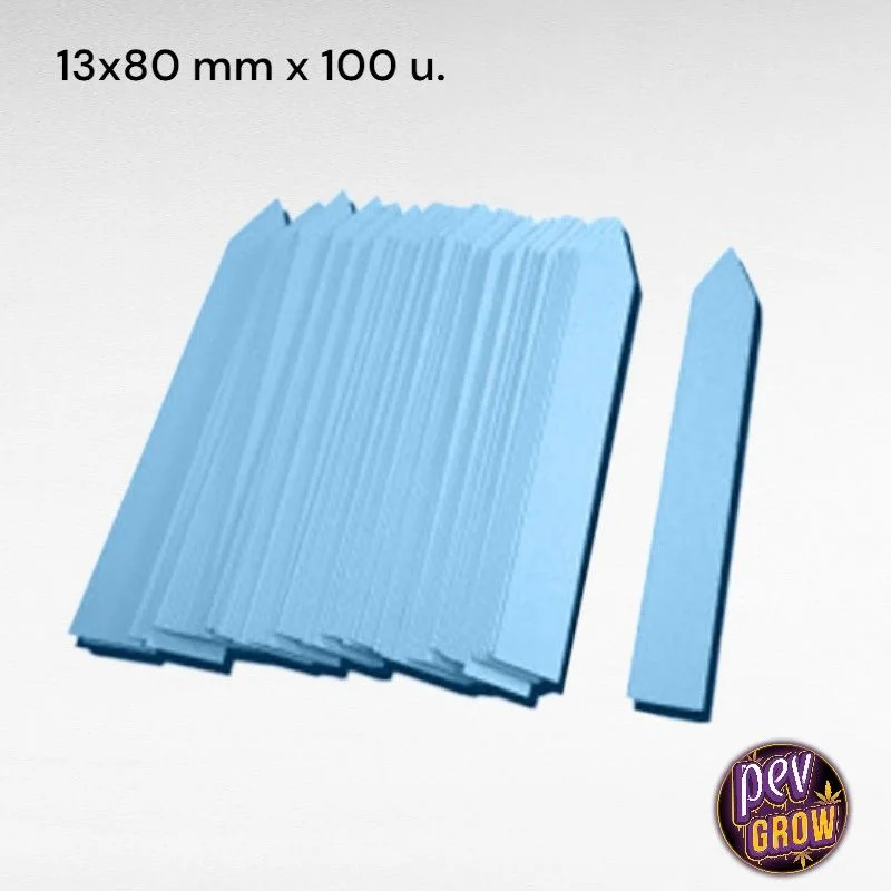 Etiquetas de púa azules de 13 x 80 mm apiladas, con una unidad separada que muestra su extremo puntiagudo.