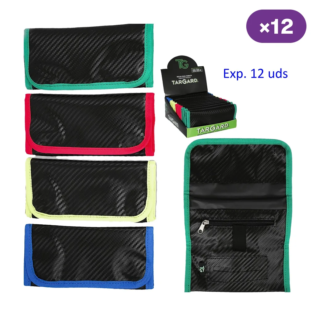 Bolsas para picadura TG negras con ribetes de distintos colores, una abierta con bolsillo de cremallera y un expositor de 12 unidades.