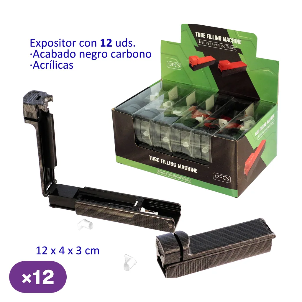 Máquina para llenar tubos con acabado negro de aspecto carbono, mostrada abierta y cerrada junto a un expositor con varias unidades.