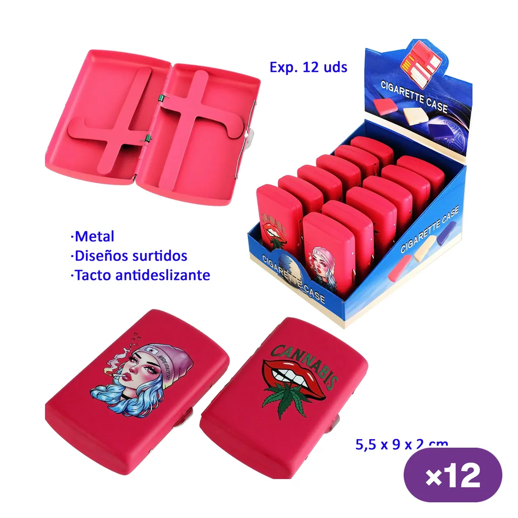Pitilleras rojas con distintos dibujos, una abierta con sujeciones interiores y varias unidades en un expositor rotulado para 12 unidades.