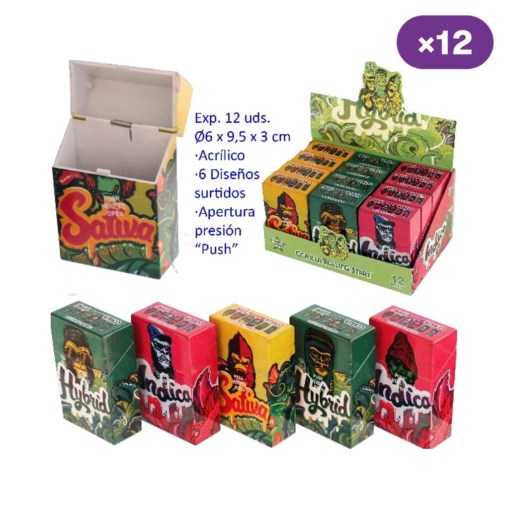 Tabaqueras con diseños Sativa, Indica e Hybrid en verde, rojo y amarillo, junto a una abierta y un expositor marcado con 12 unidades.
