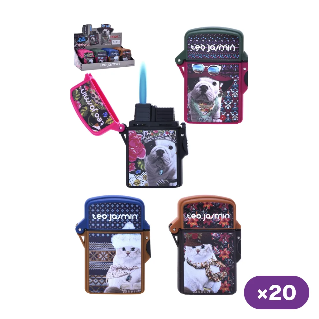 Selección de encendedores turbo Leo Jasmin con dibujos de perros y gatos, uno abierto con llama azul, junto a un expositor y el distintivo ×20.