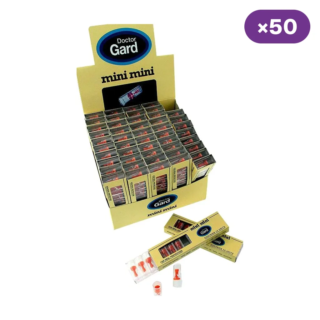 Expositor amarillo Doctor Gard Mini Mini con estuches de boquillas, algunas unidades delante y distintivo de 50 unidades. Expositor amarillo Doctor Gard Mini Mini con estuches de boquillas, algunas unidades delante y distintivo de 50 unidades.