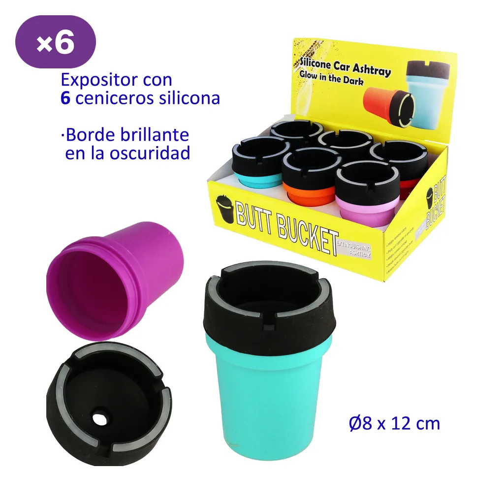 Ceniceros para coche de varios colores con tapas negras, en expositor y con piezas separadas que muestran el interior y las ranuras del borde.